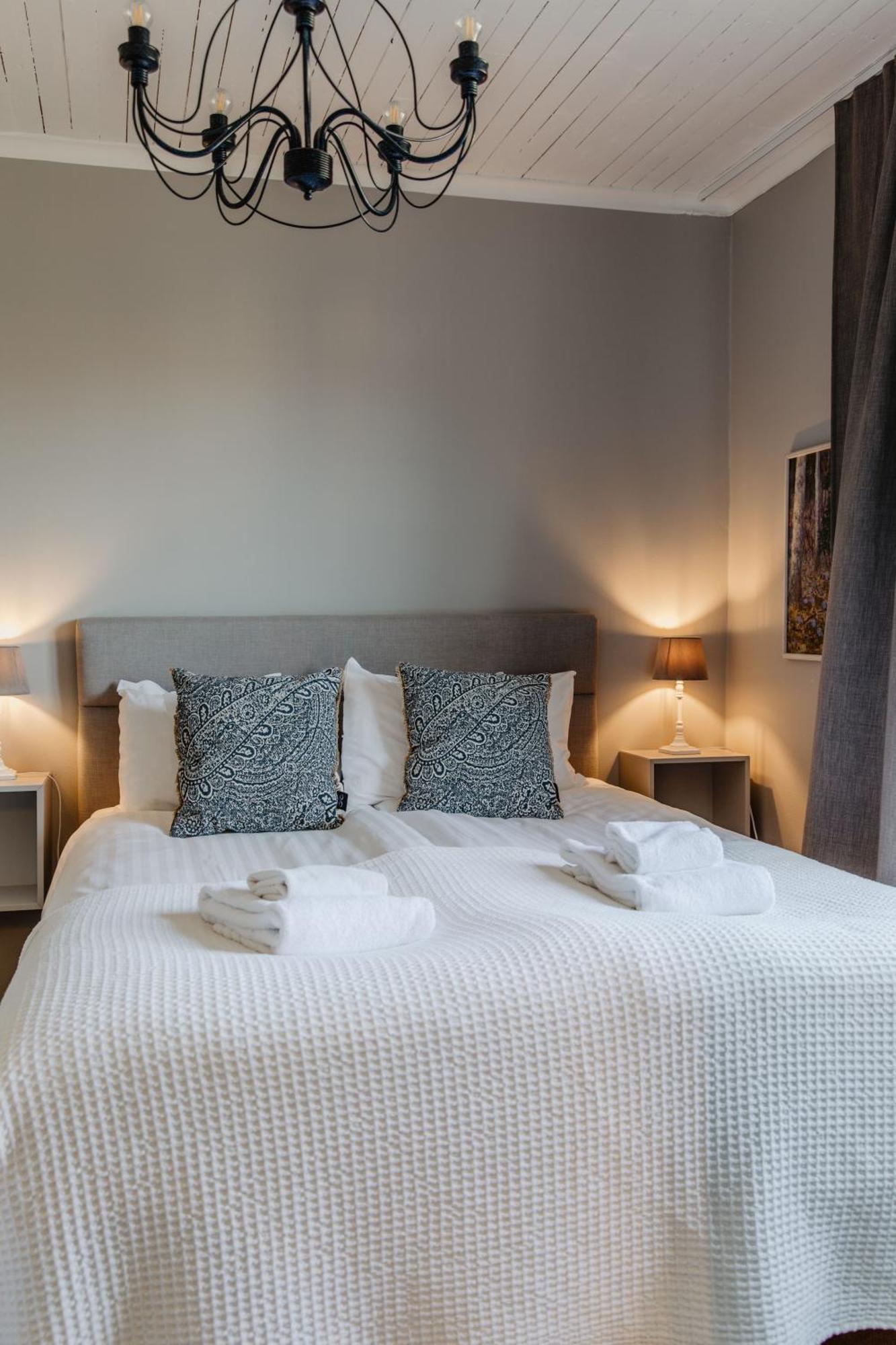 Slottsparken Motel Huskvarna Ngoại thất bức ảnh